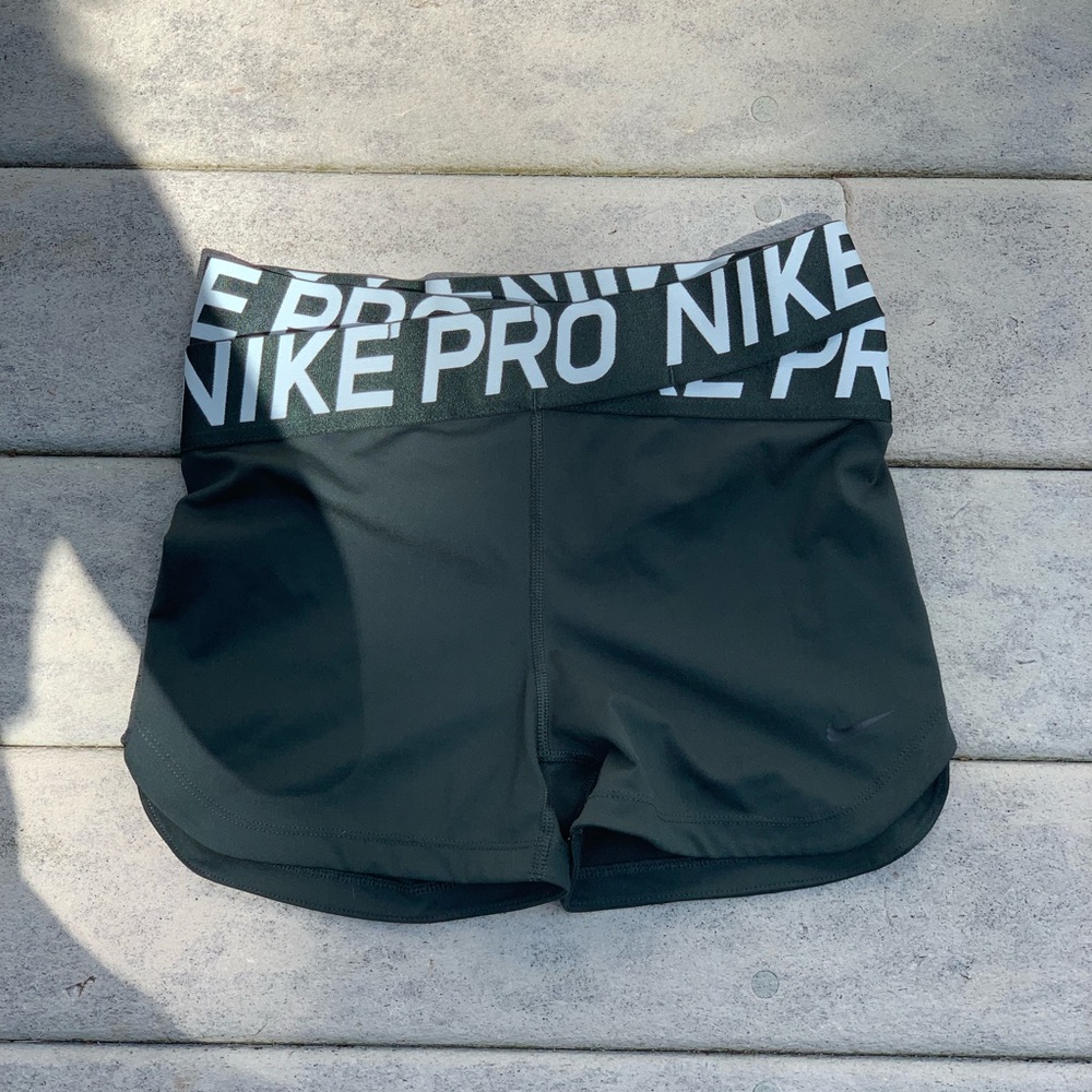 Nike pro spandex NWOT